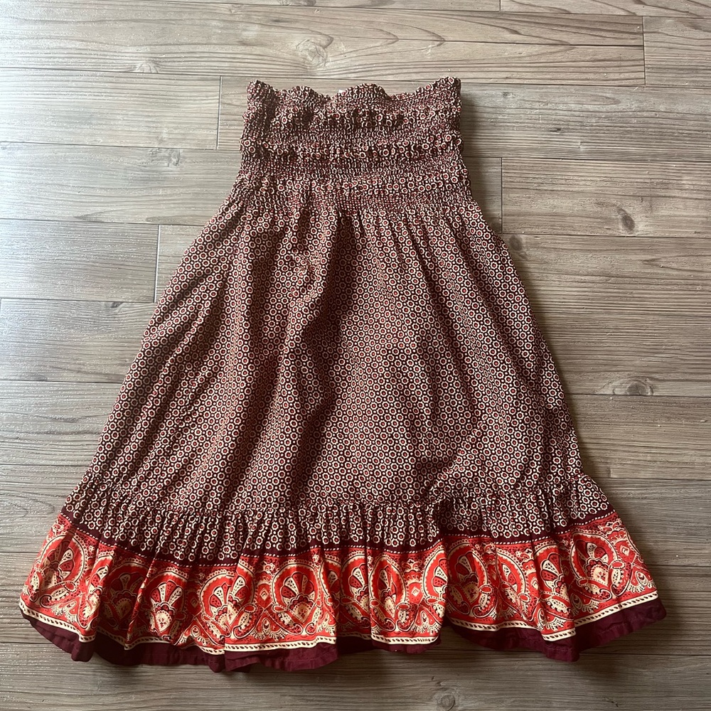 (Moda International) Bandeau dress in orange print